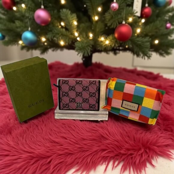 Gucci Pink Canvas Marmont Card Case (NWOT) - Picture 1 of 7